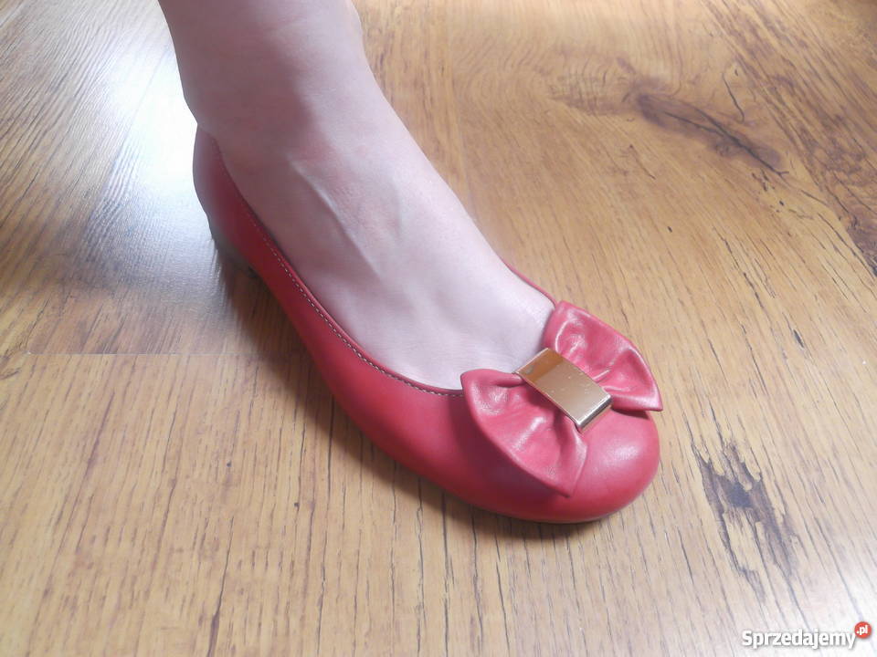 Czerwone baletki Noevision Rozmiar 39 Bytom