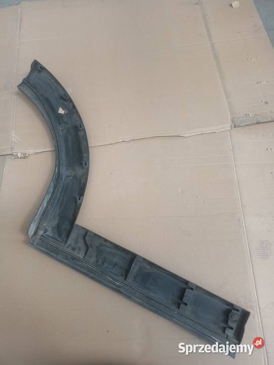 Listwa drzwi lewy tył land Rover Discovery 3 Czechy