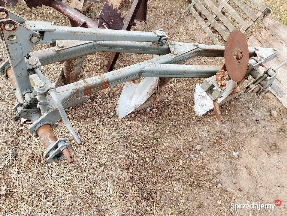 Pług unia Grudziądz 3skibowy Cielądz