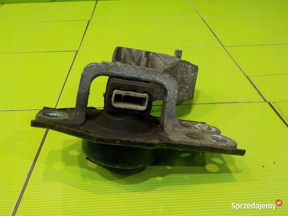 NISSAN XTRAIL II T31 20 DCI 10r poduszka silnika osobowe