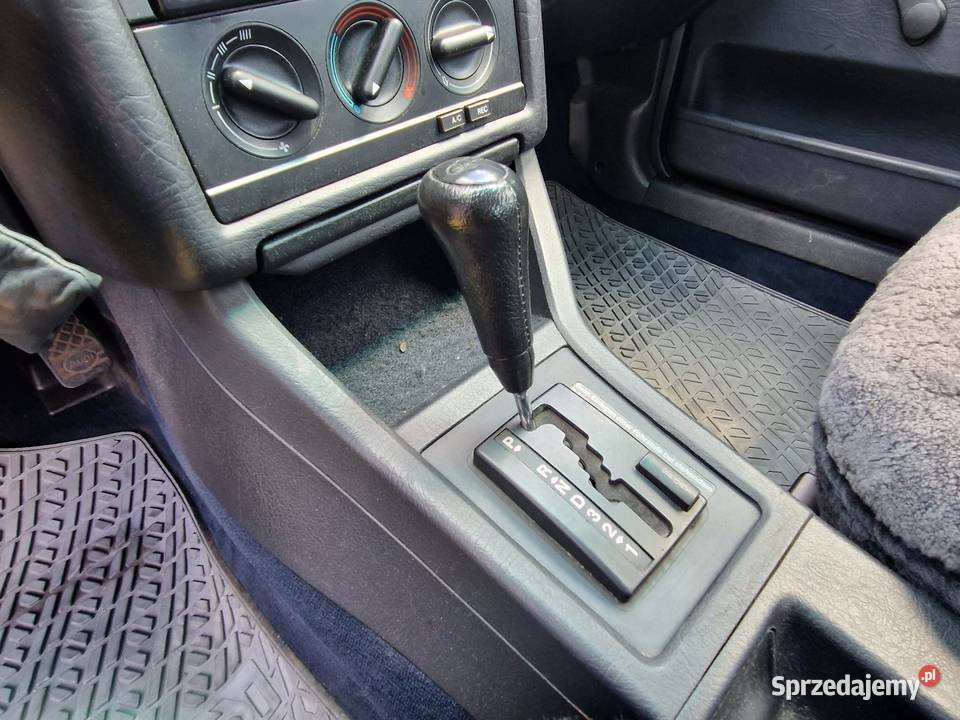 Audi 80 20 Benz automat SzyberdachKlimatyzacja 228000km wielkopolskie Wronki sprzedam