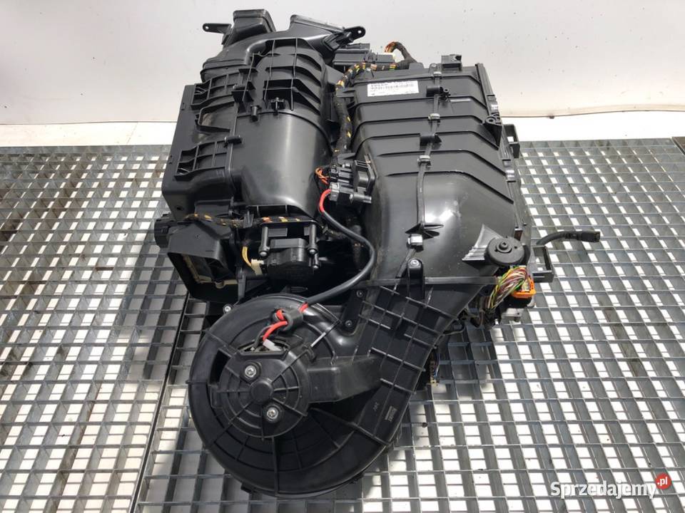 NAGRZEWNICA KOMBAJN VOLVO FH II 84164535 sprzedam