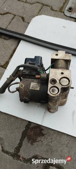 pompa abs opel monterey isuzu trooper 31 td 1993 Wolsztyn sprzedam