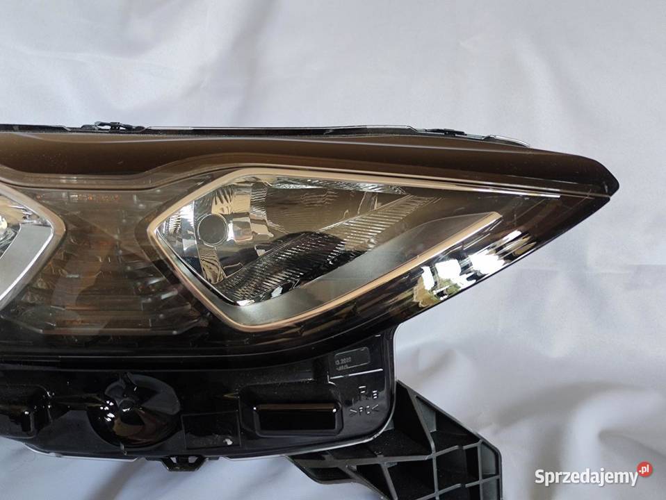 LAMPA PRAWY PRZÓD DS3 CROSSBACK 9820840580 Lampy przeciwmgielne sprzedam