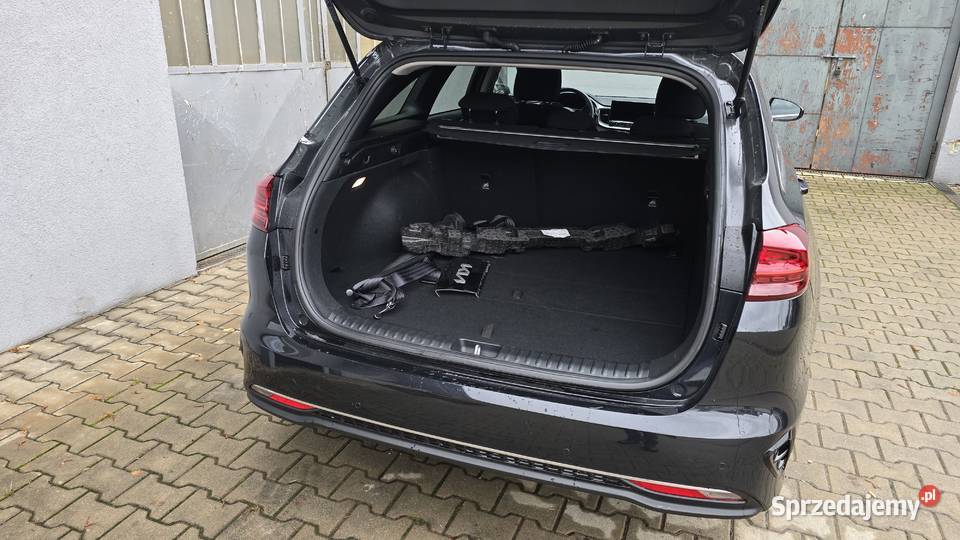 Kia Ceed 10 TGDI 100 OPF 2025r 52 500 PLN Nowy Świętów sprzedam