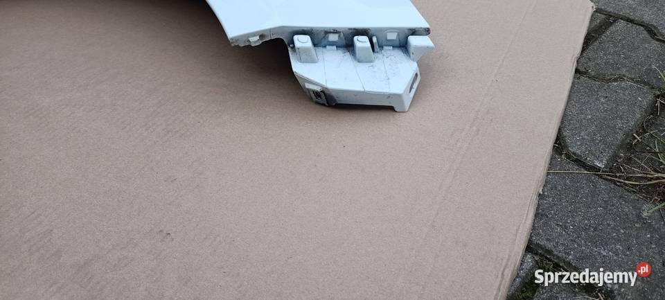 Przedni błotnik MEGANE 4 kod lakieru DV369 dolnośląskie Oława sprzedam