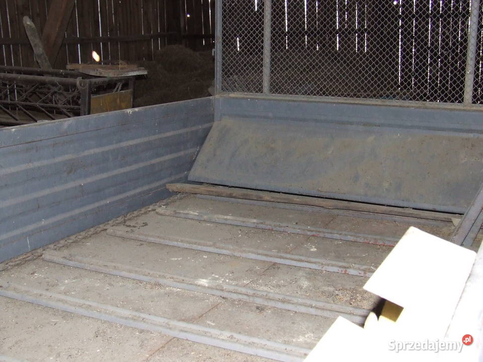 Rozrzutnik obornika dwuosiowy 4t Czarna lubelskie Rudnik