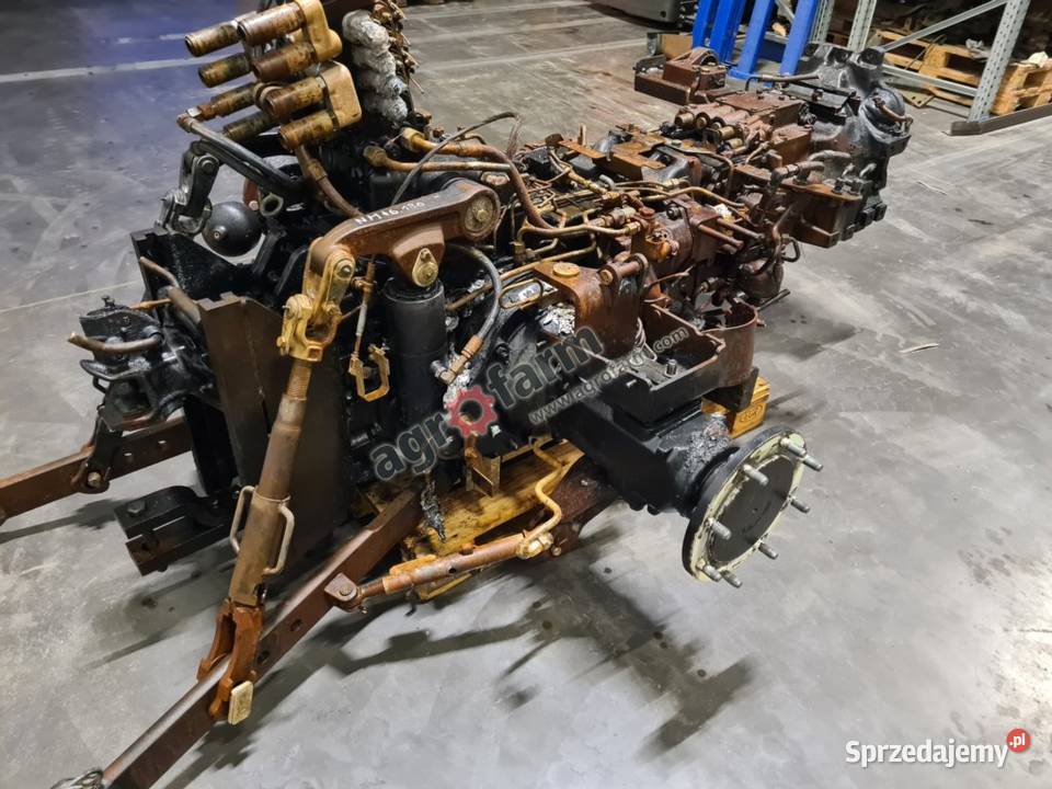 Skrzynia biegów most tylny Holland T6180 dolnośląskie Byków