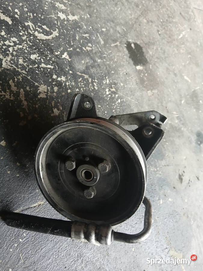 Pompa wspomagania BMW 5 E39 Lift 22 B Rok produkcji 2001 sprzedam