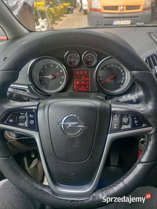Opel Zafira C 2016 14 turbo nieuszkodzony Wiewiórczyn