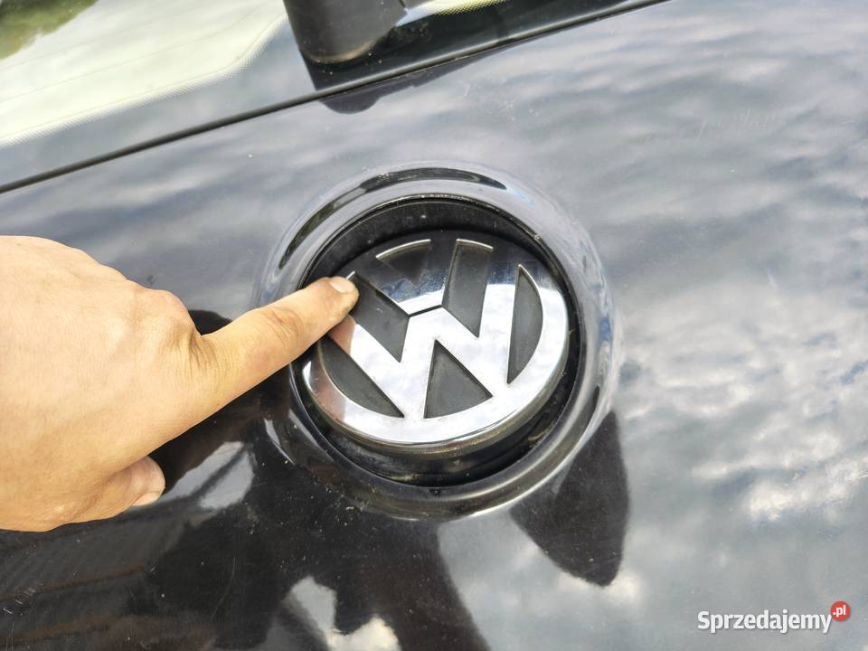 Klapa Tylna Bagażnika VW Golf 5 16 FSI Czarna osobowe Radom sprzedam