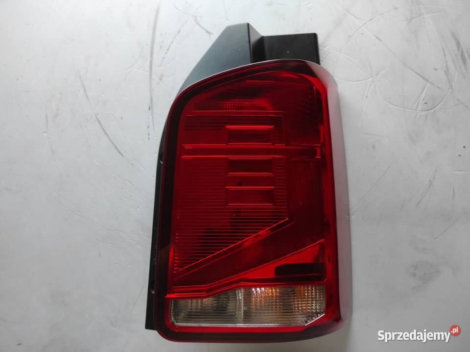 VW T6 LIFT LAMPA TYŁ 7LA945096L Oświetlenie Lubanie