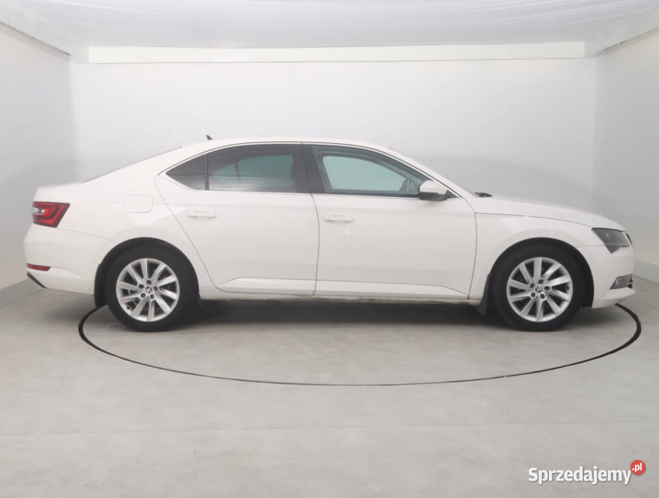 Skoda Superb 20 TDI wspomaganie kierownicy