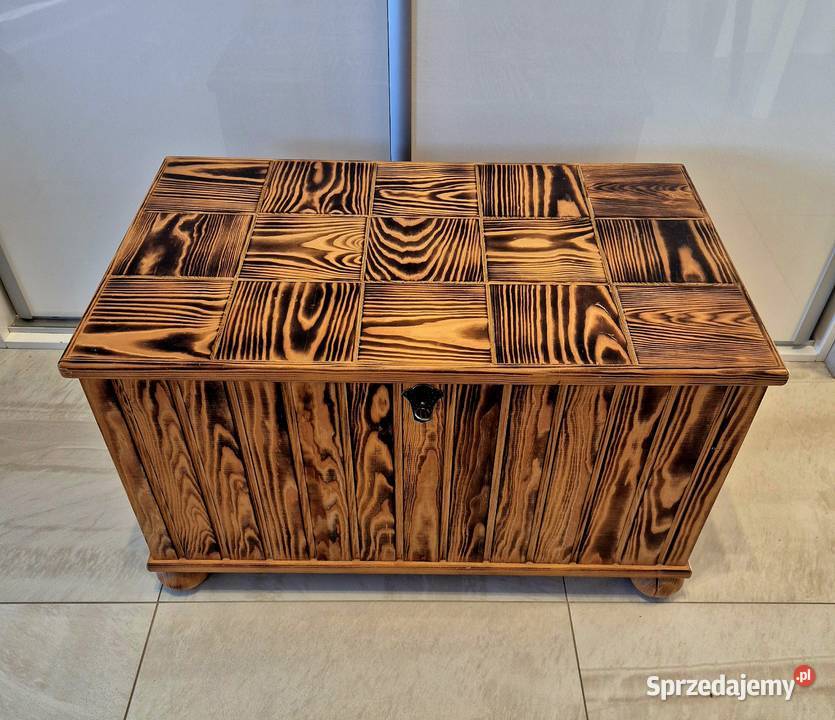 Skrzynia kufer z drewna opalanego Bydgoszcz sprzedam