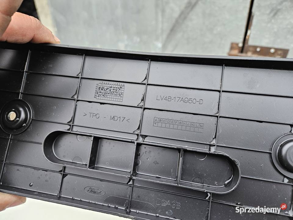 FORD KUGA MK3 RAMKA PODSTAWA TABLICY Międzychód sprzedam
