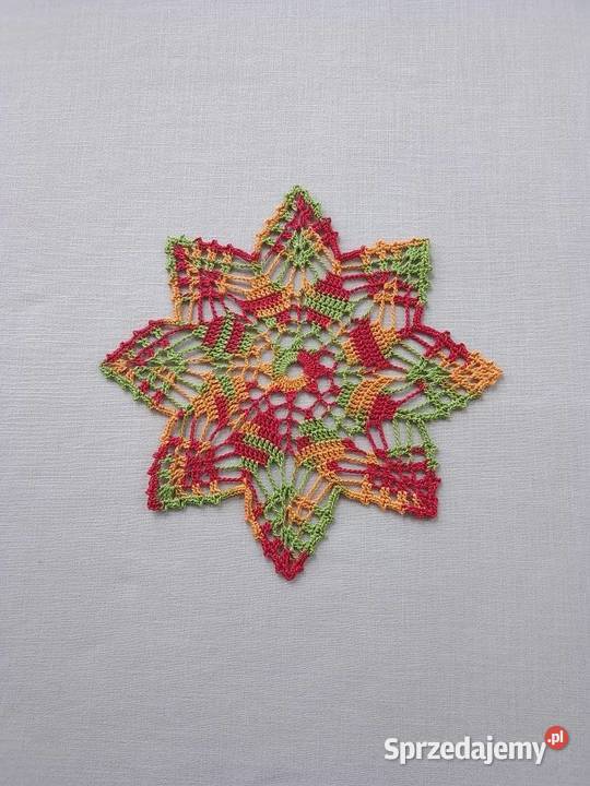 Kolorowe szydełkowe podkładki i serwetki na Boże wielokolorowy Łódź