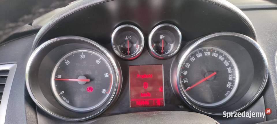 Opel Astra 17 Isuzu nieuszkodzony Sędziszów