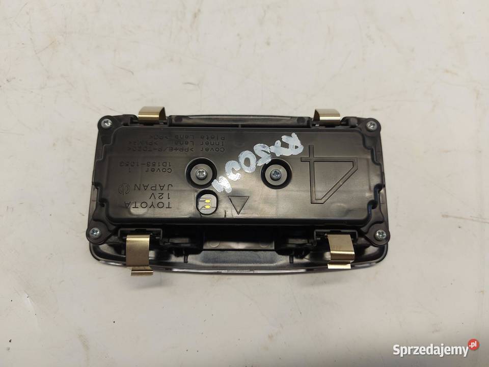 LEXUS RX500H V 5 2023 LAMPKA PODSUFITKI sprzedam