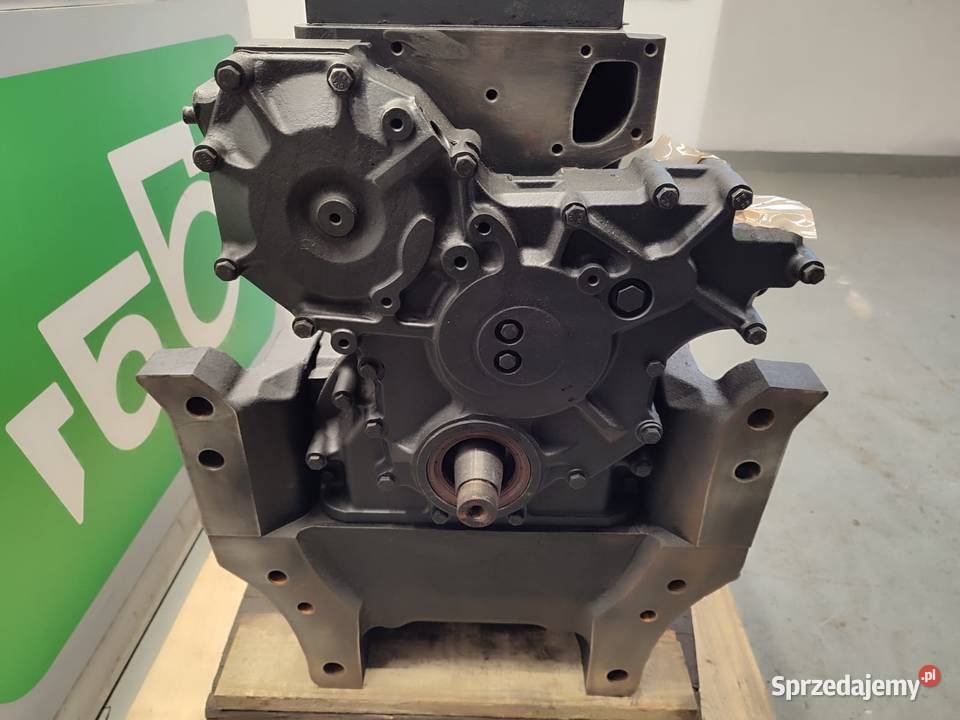 Słupek silnika MASSEY FERGUSON 7718 7720 Wilkowo sprzedam