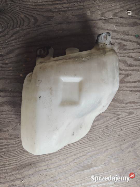 Zbiorniczek spryskiwaczy Golf 3 osobowe Łagów