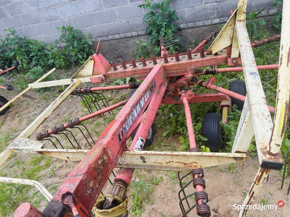 Zgrabiarka karuzelowa UNIFARM Makomazy