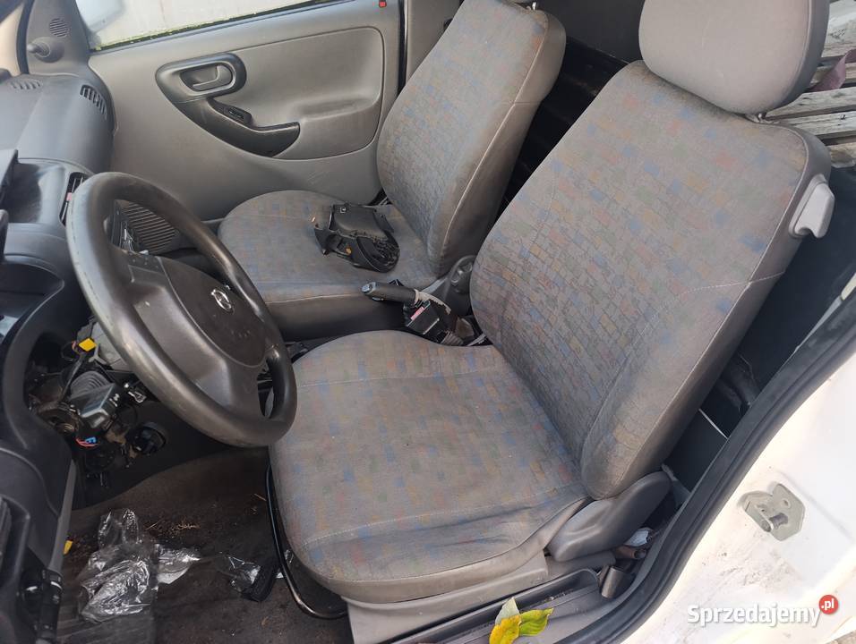 Opel Combo 17 CDTI w całości na części Oleśnica