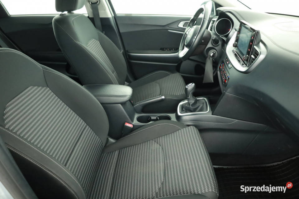 Kia Ceed 15 TGDI tuner TV mazowieckie Piaseczno