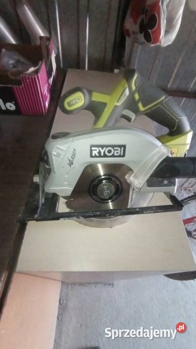 Pilarka Ryobi RWSL1801 Spytkowice