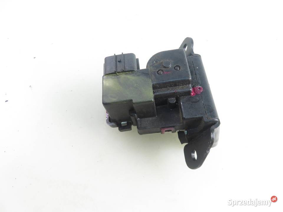 ZAMEK KLAPY KIA SPORTAGE III osobowe