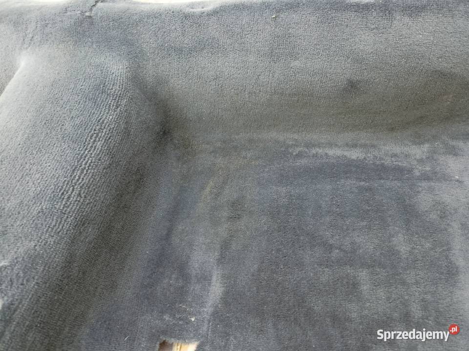 Mercedes W202 Cklasa wykładzina podłogowa czarna Skarżysko-Kamienna