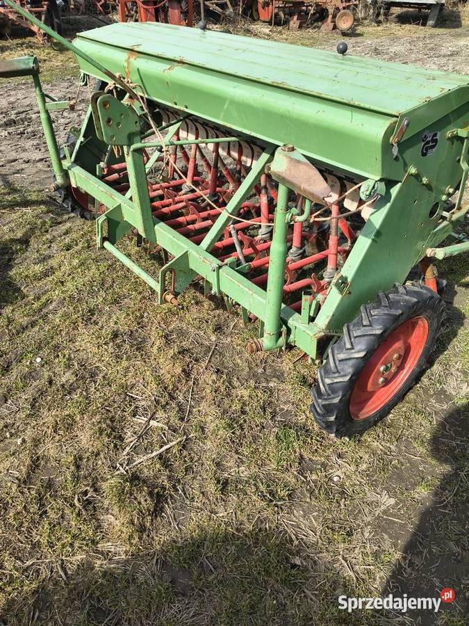 Siewnik HASSIA Super stan Siewniki i sadzarki