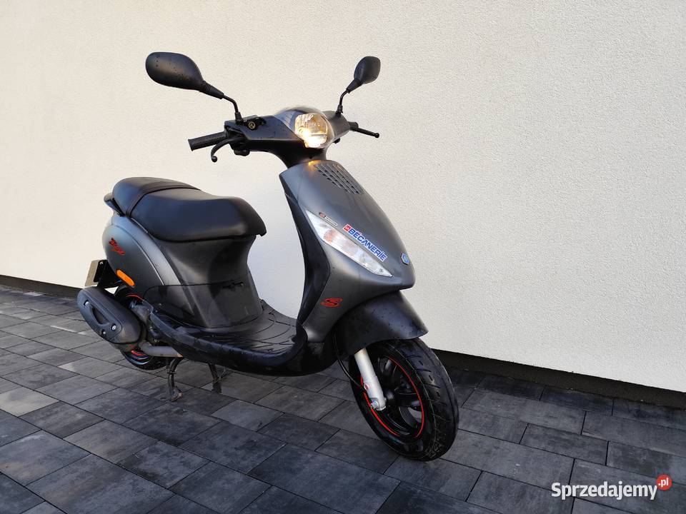 Skuter PIAGGIO ZIP 50 4T 2023 R 100 Sprawny podkarpackie Pilzno sprzedam