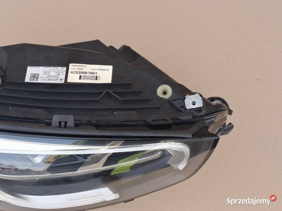 MERCEDES GLC W253 LIFT X253 REFLEKTOR PRAWY FULL Bieleń