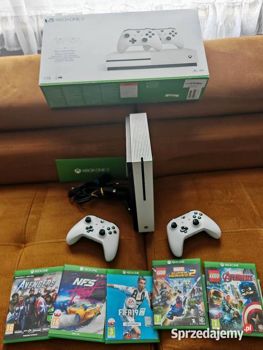 Konsola Xbox One S 1TB Bluray 2 Pady Komplet BOX Lubin