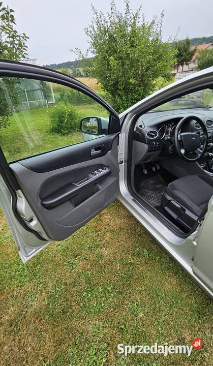 Ford Focus Ghia manualna Zmiennica