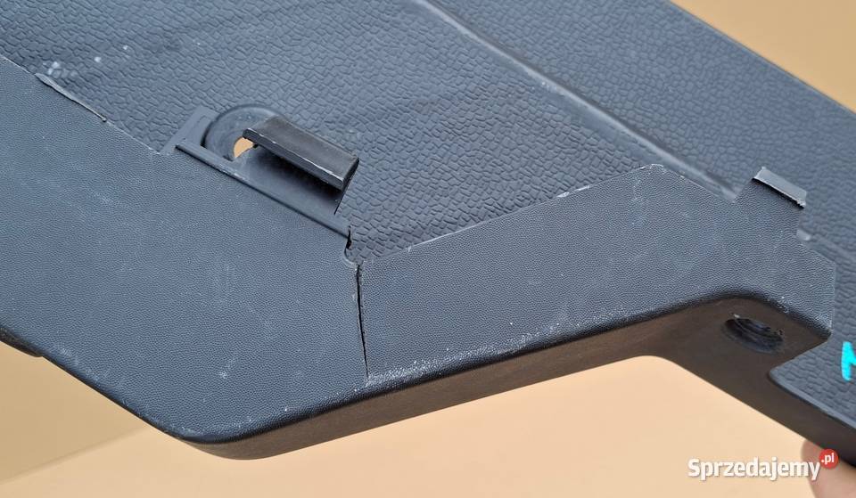 RENAULT MASTER IV 4 ZDERZAK TYŁ STOPIEŃ NAKŁADKA lubuskie Bieleń
