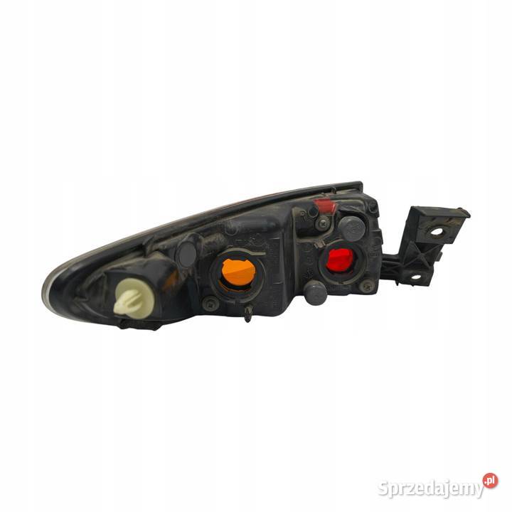 LAMPA PRAWA Honda Civic VIII Lift 20052009 Chełm