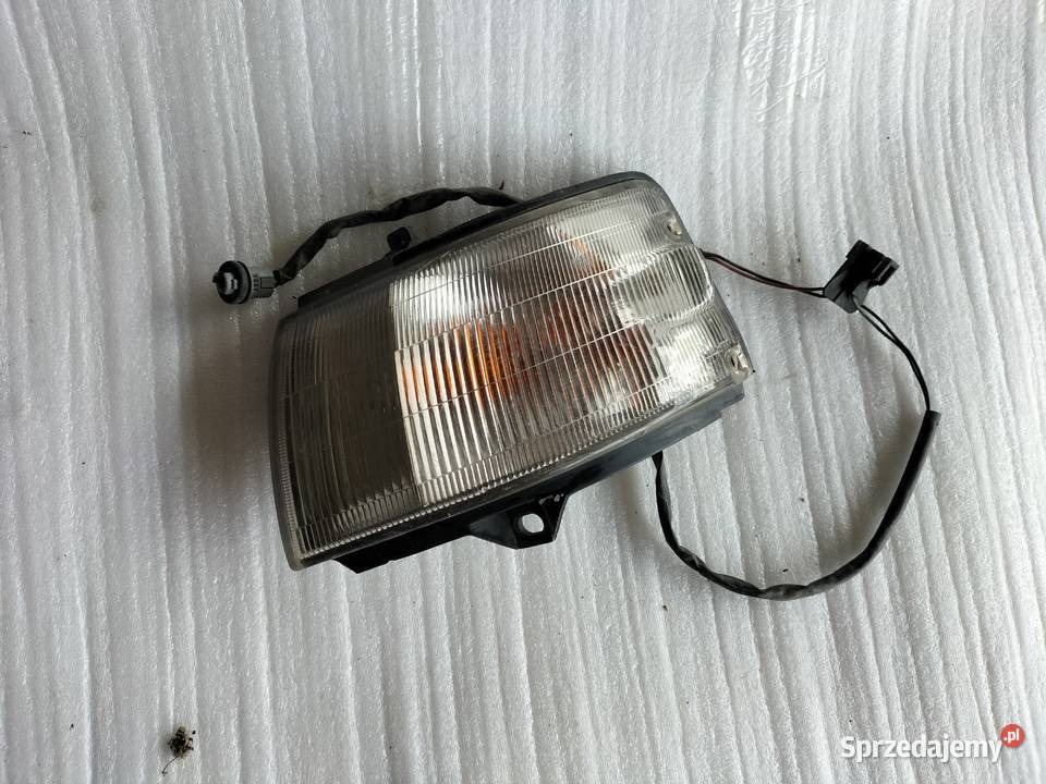 MAZDA MPV KIERUNKOWSKAZ PRAWY lubelskie