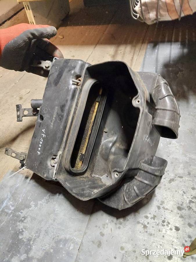 Honda vf1000 obudowa filtra powietrza airbox vf Jelenia Góra