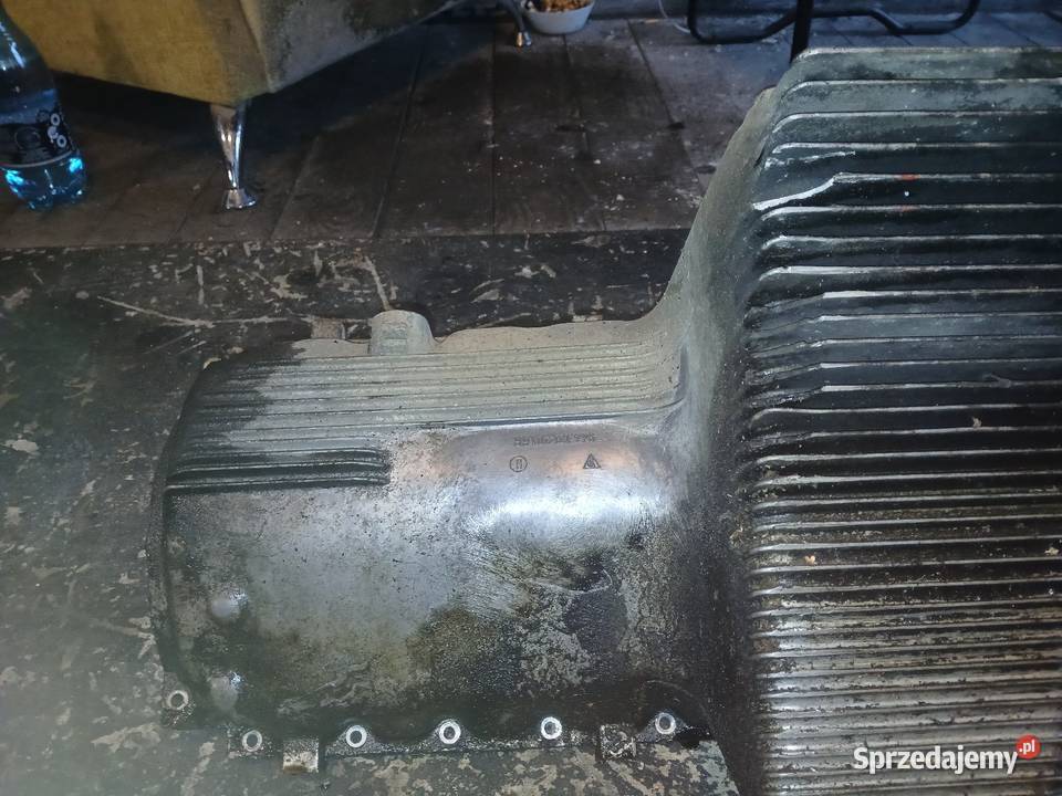 Miska Olejowa Porsche 944 25 B 9441012016R małopolskie Radłów sprzedam