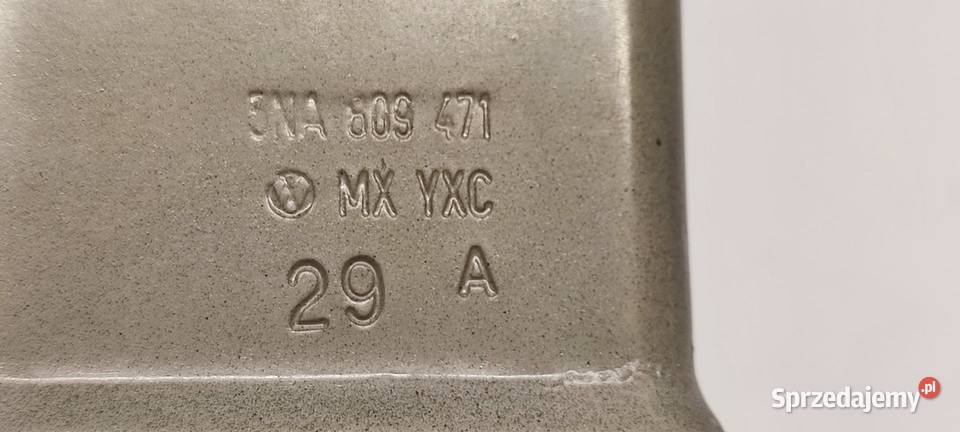 VW TIGUAN II WSPORNIK BŁOTNIKA LEWY 5NA809741