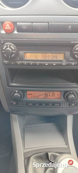 SEAT IBIZA 12 12V 2006R BENZYNA CLIMATRONIC BEZ ESP Środa Śląska
