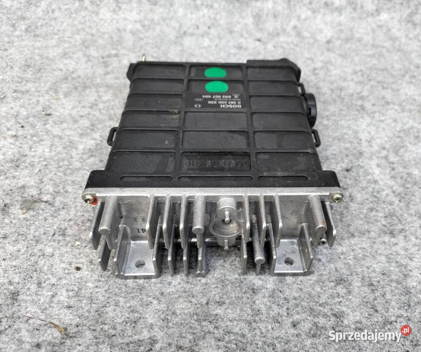 AUDI 80 18 8688 nowy sterownik 893 907 404 Leszno
