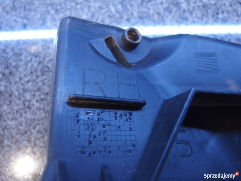 SEAT IBIZA IV SLIZG ZDERZAKA PRAWY TYŁ 6J4807378 Części samochodowe Wągrowiec sprzedam