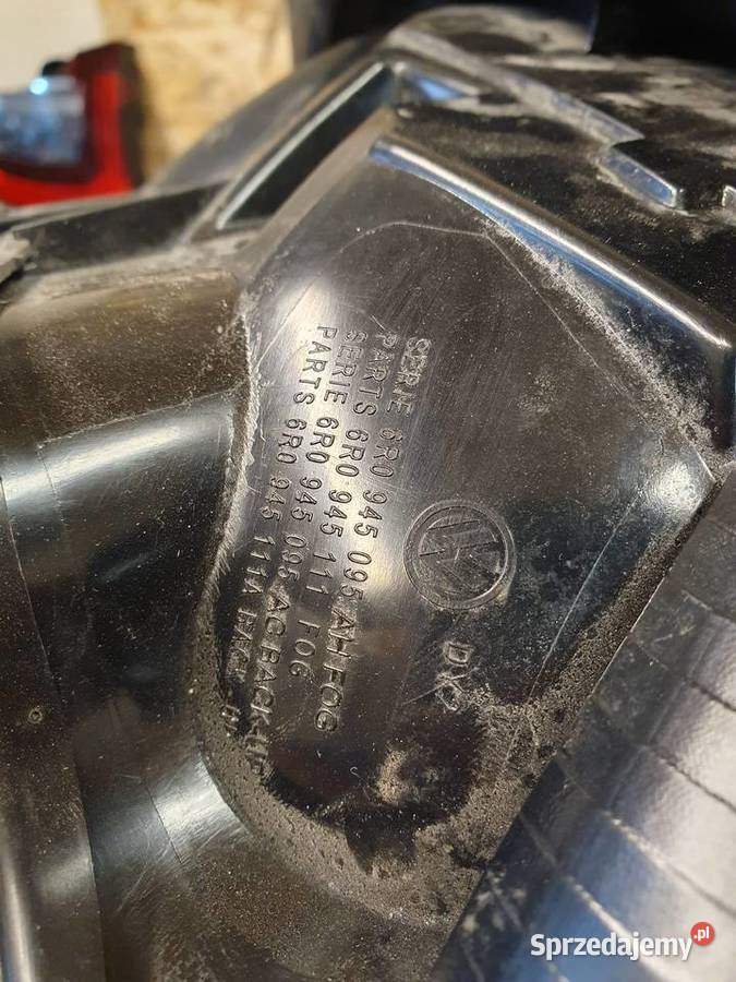 VW POLO V 6R LAMPA LEWA TYLNA LEWY TYŁ 6R0945095 Międzychód