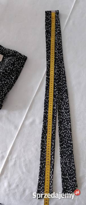 Sukienka PLISOWANA kopertowa z paskiem czarna w Poznań sprzedam