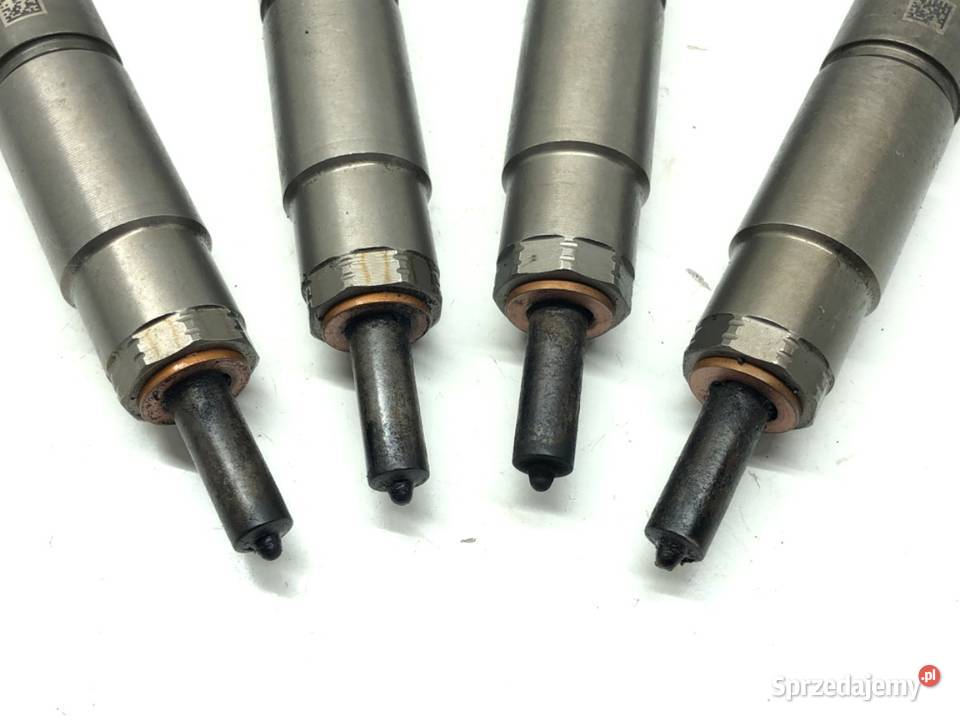 WTRYSKIWACZE KOMPLET VW PASSAT CC B6 03L130277