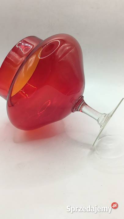 Wazon puchar szklany czerwony rubinowy Zamość