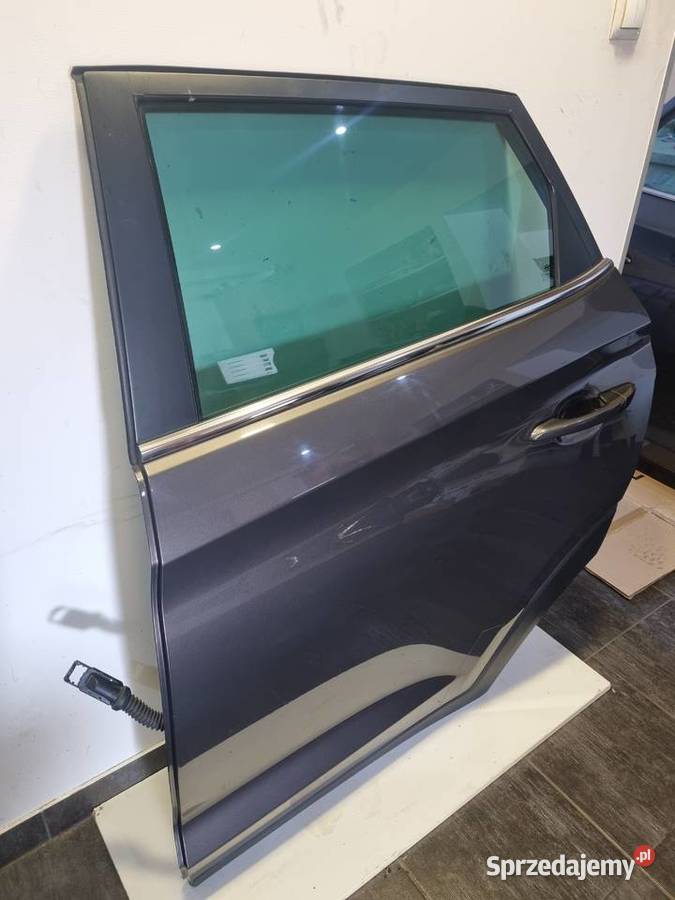 DRZWI LEWY TYŁ XN3 HYUNDAI TUCSON III 1520 łódzkie Skierniewice sprzedam