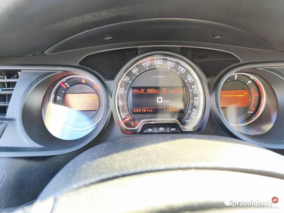 Citroen C5 X7 20 HDI 140 kombi 2013 r nieuszkodzony Ząbki sprzedam